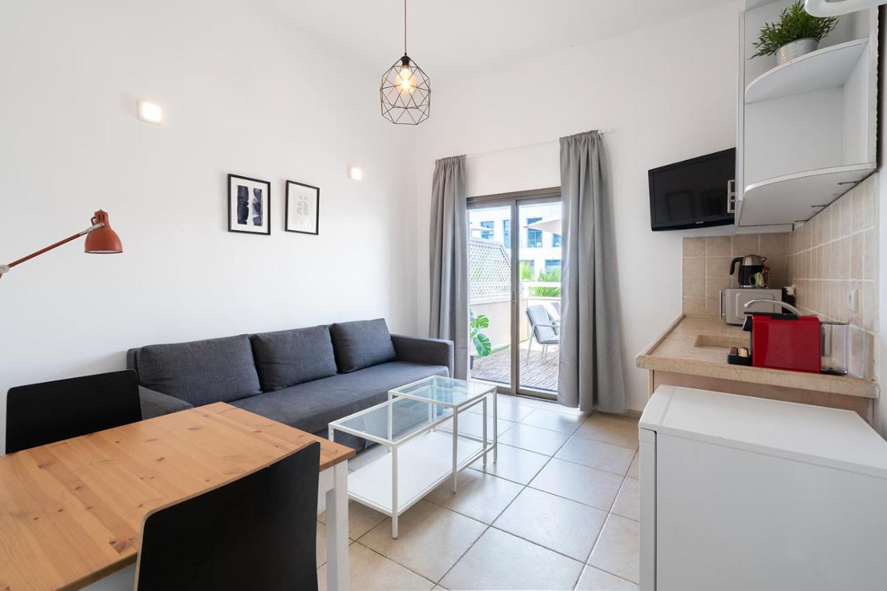 Yarkon - By Beach Apartments Tlv Tel Aviv Oda fotoğraf